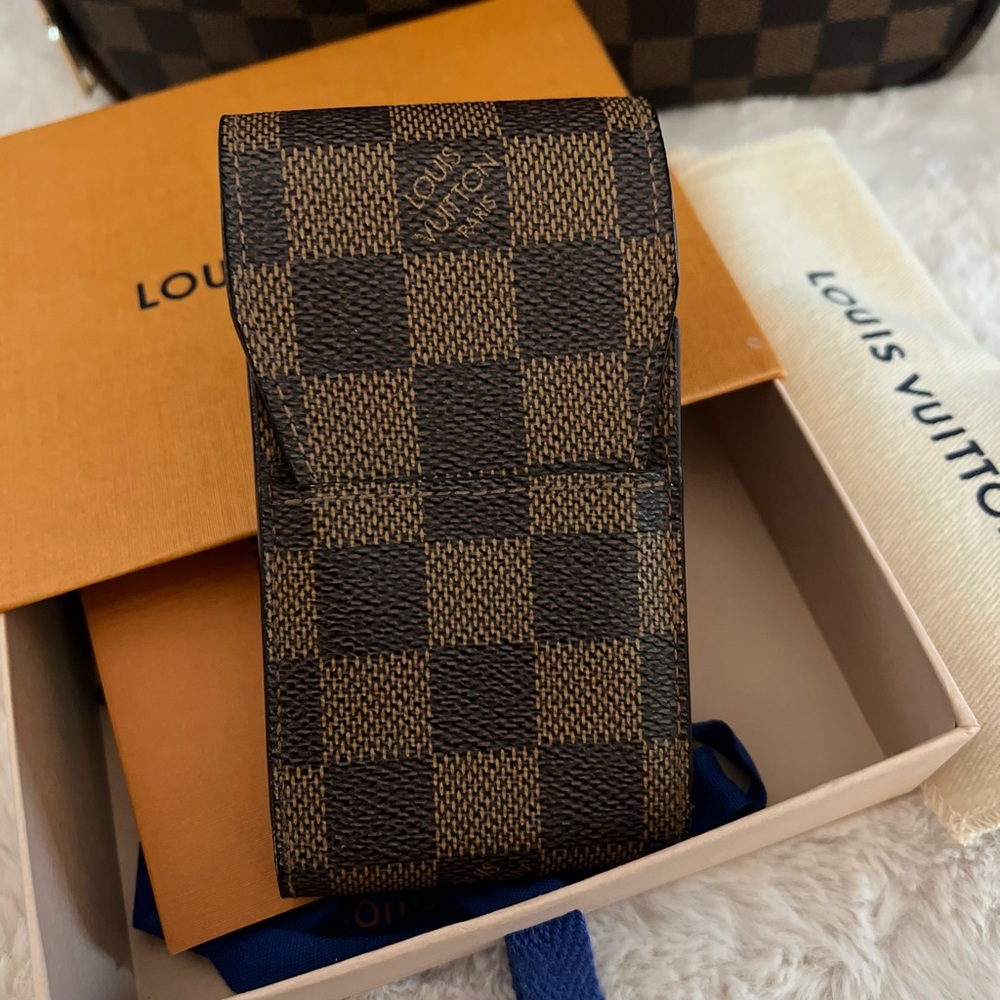 Louis Vuitton Damier Cigarette Case / Makeup Case